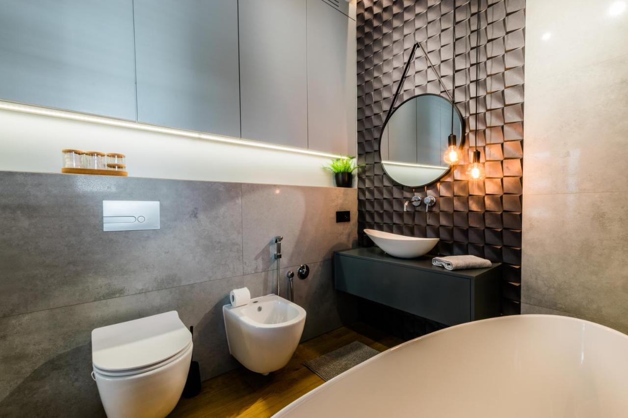 Apartament Nad Jeziorem Dlugim Lesna # 28 オルシュティン エクステリア 写真