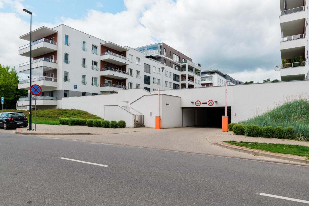Apartament Nad Jeziorem Dlugim Lesna # 28 オルシュティン エクステリア 写真