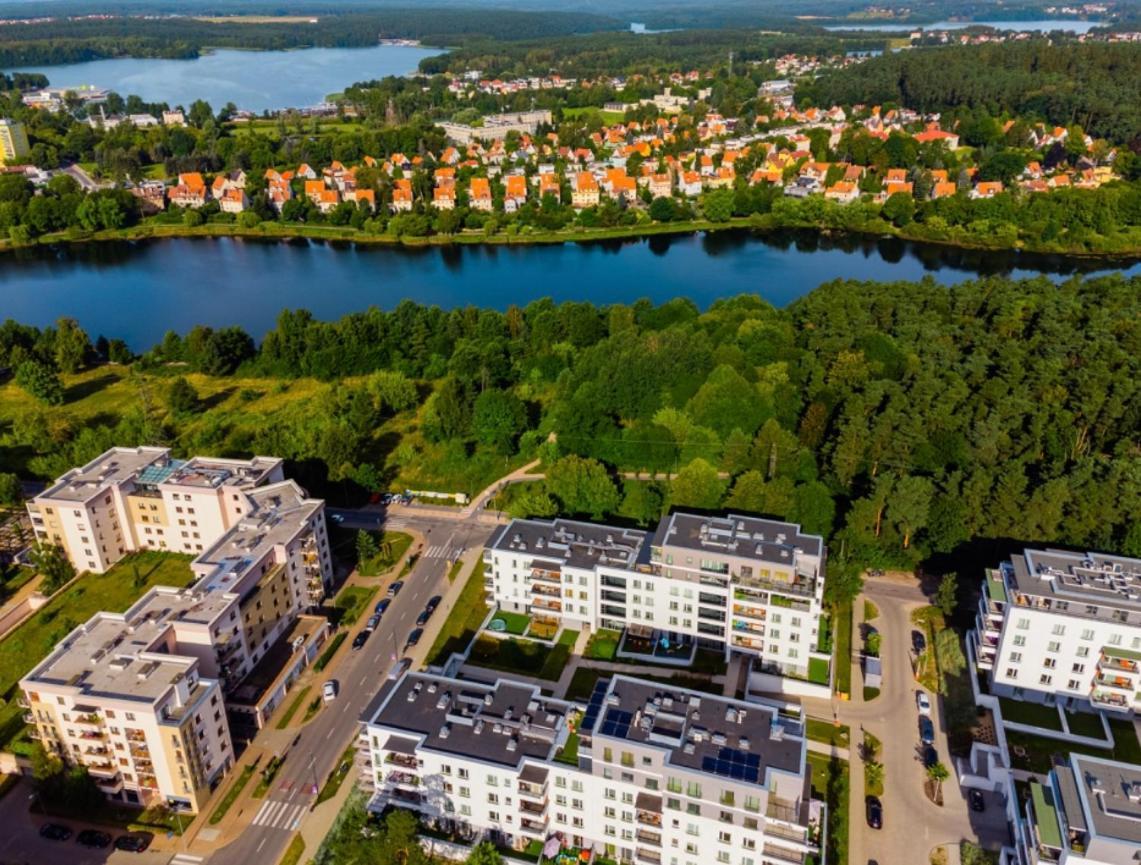 Apartament Nad Jeziorem Dlugim Lesna # 28 オルシュティン エクステリア 写真